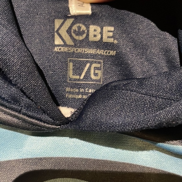 Kobe unisex Blue sports wear pullover hoodie size : Large no string - Picture 5 of 9